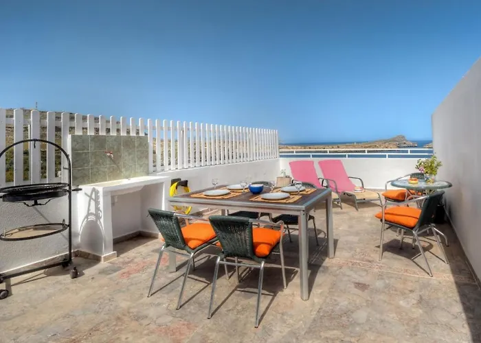 וילה Villa Thalassa 1 2 Bedrooms With En-Suite Sea Views עיר רודוס